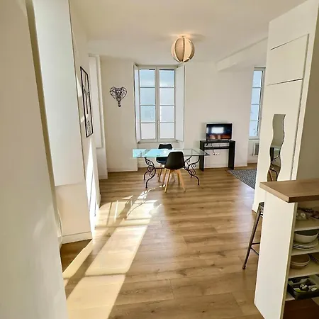 Διαμέρισμα Wonderhost, Au Coeur Du Quartier Du Chateau Pau