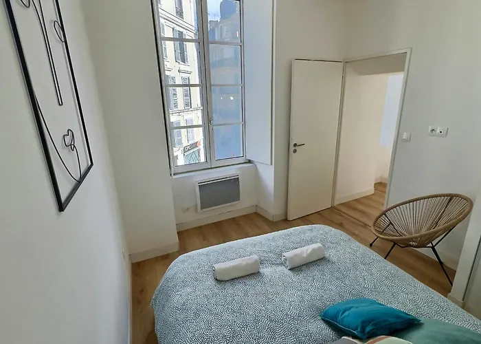 Wonderhost, Au Cœur Du Quartier Du Château